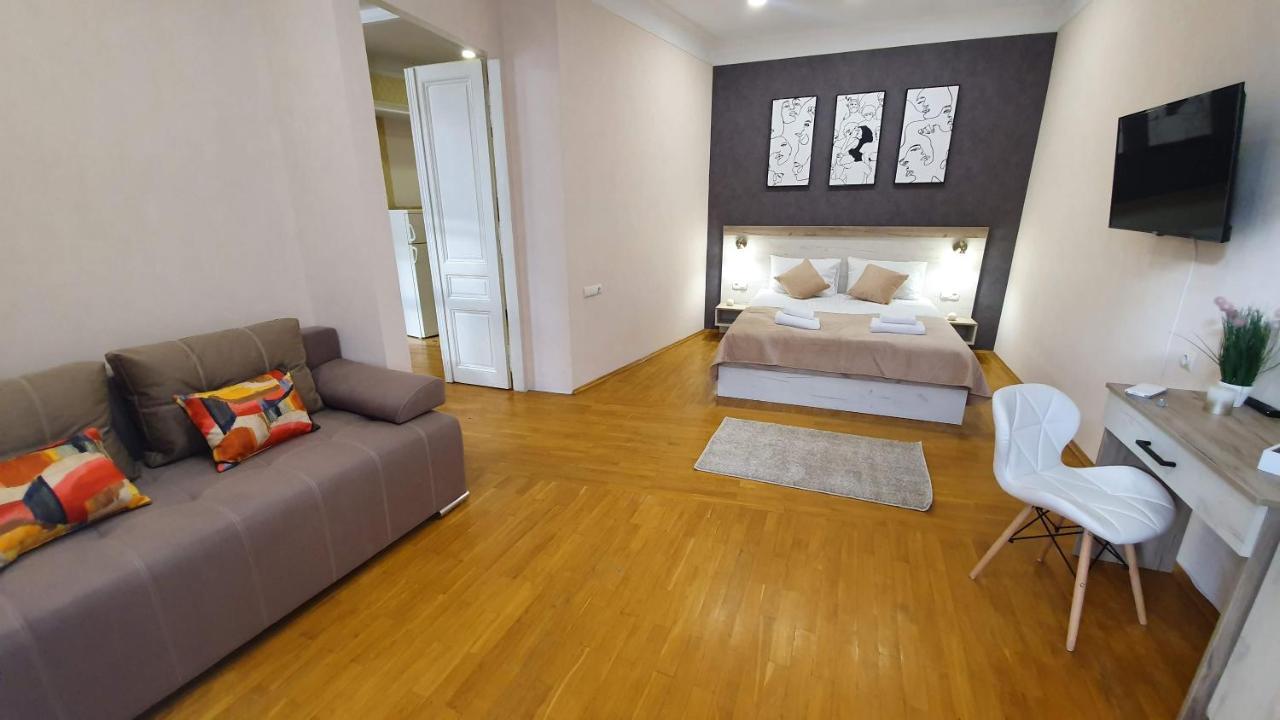 Demar Apart Herzena Lviv Exterior foto