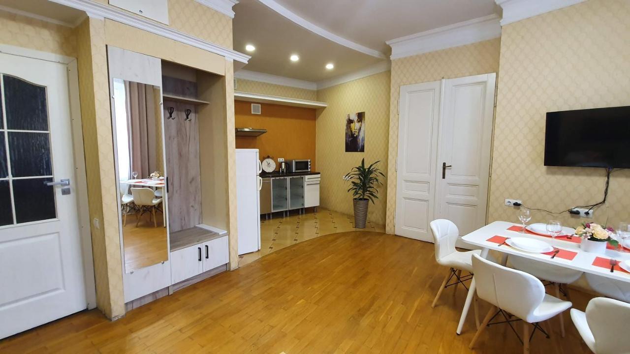 Demar Apart Herzena Lviv Exterior foto
